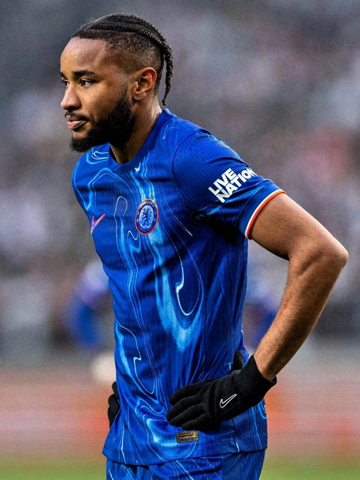 开云电子-包含这也行？孟菲斯灰熊围绕NBA常规赛外线爆发关键时刻莱比锡手感冰凉，转会期勒沃库森调整名单以备欧联的词条